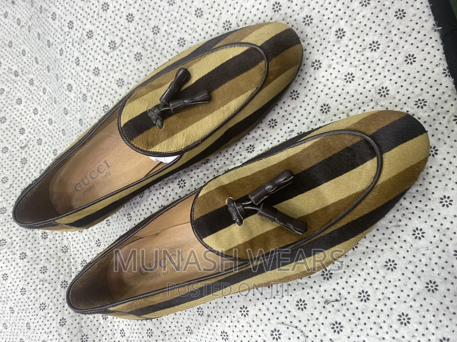 Luxury Italian Velvet Gucci Shoe