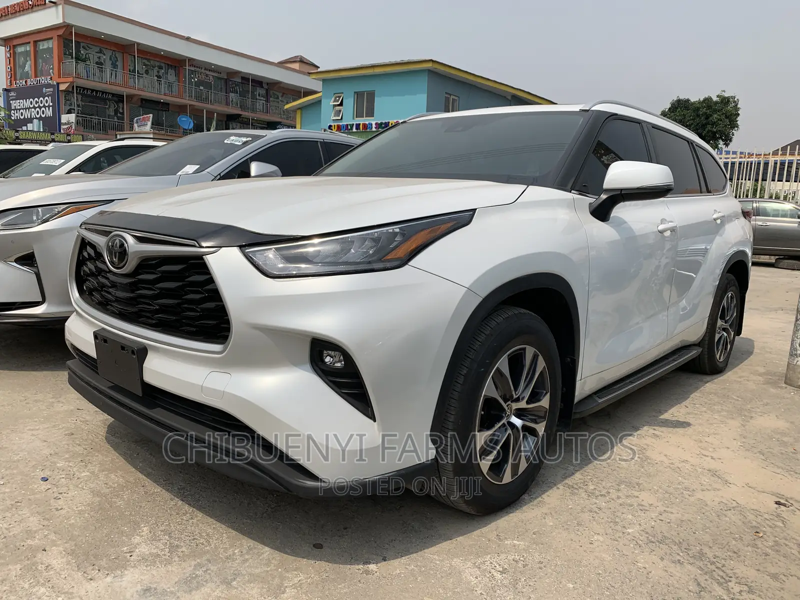 Toyota Highlander XLE 2022 White
