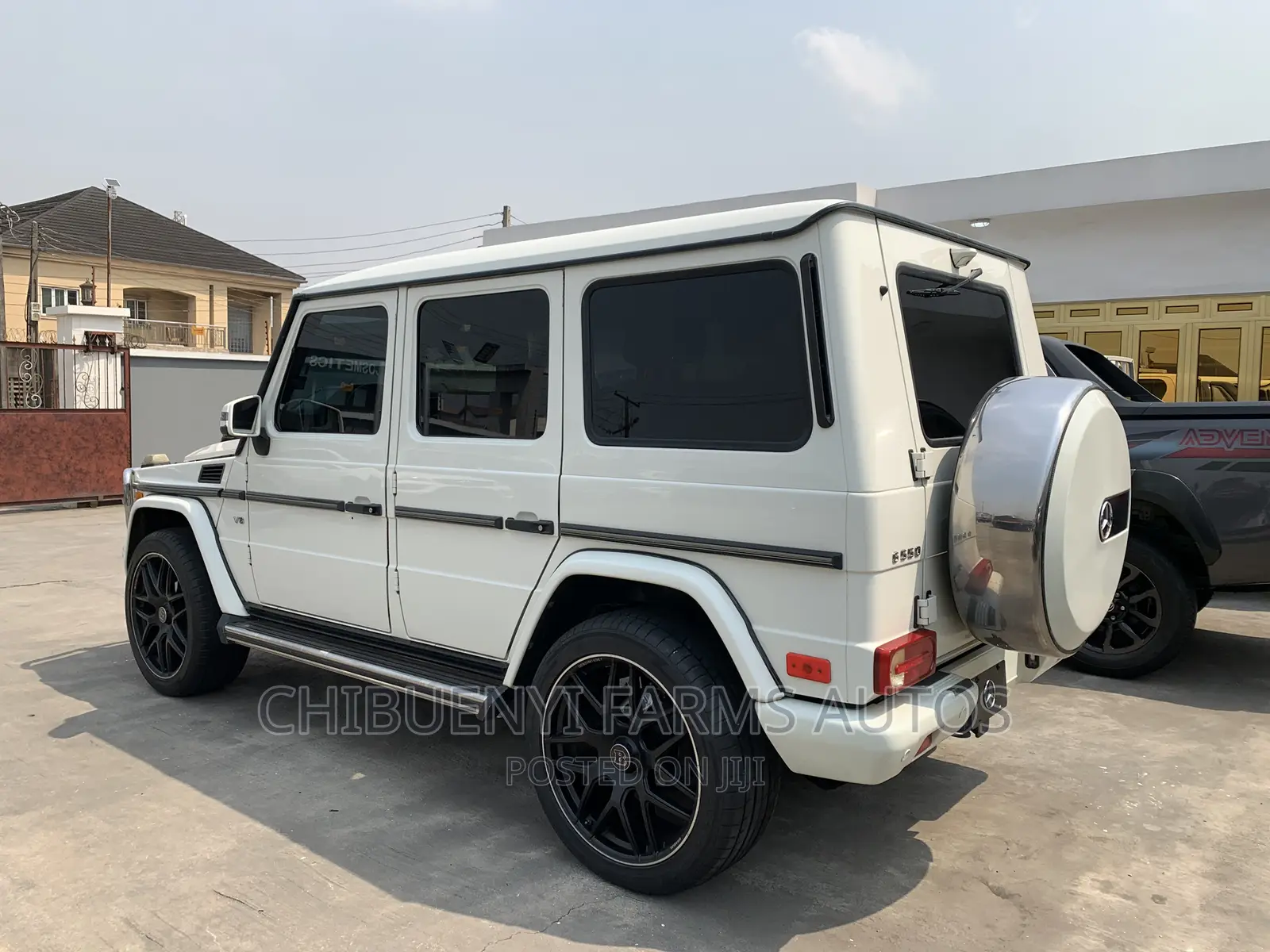 Mercedes-Benz G-Class Base G 550 AWD 2013 White