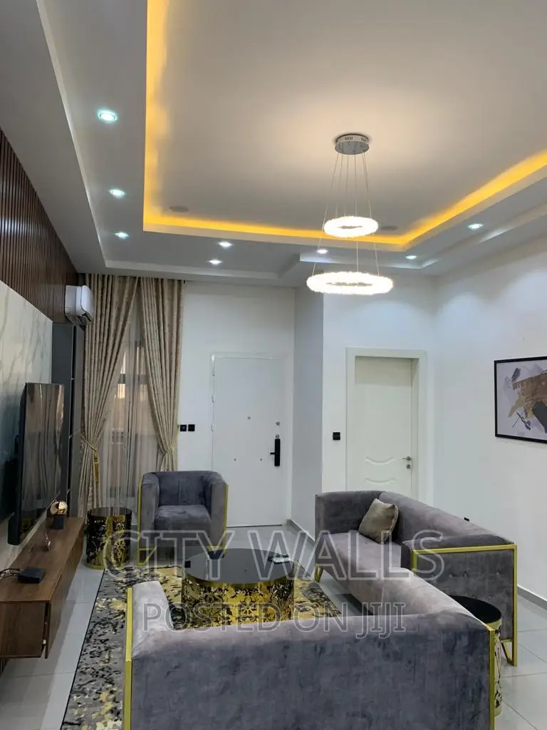 Furnished 2bdrm Block of Flats in Lekki Phase 1 for sale