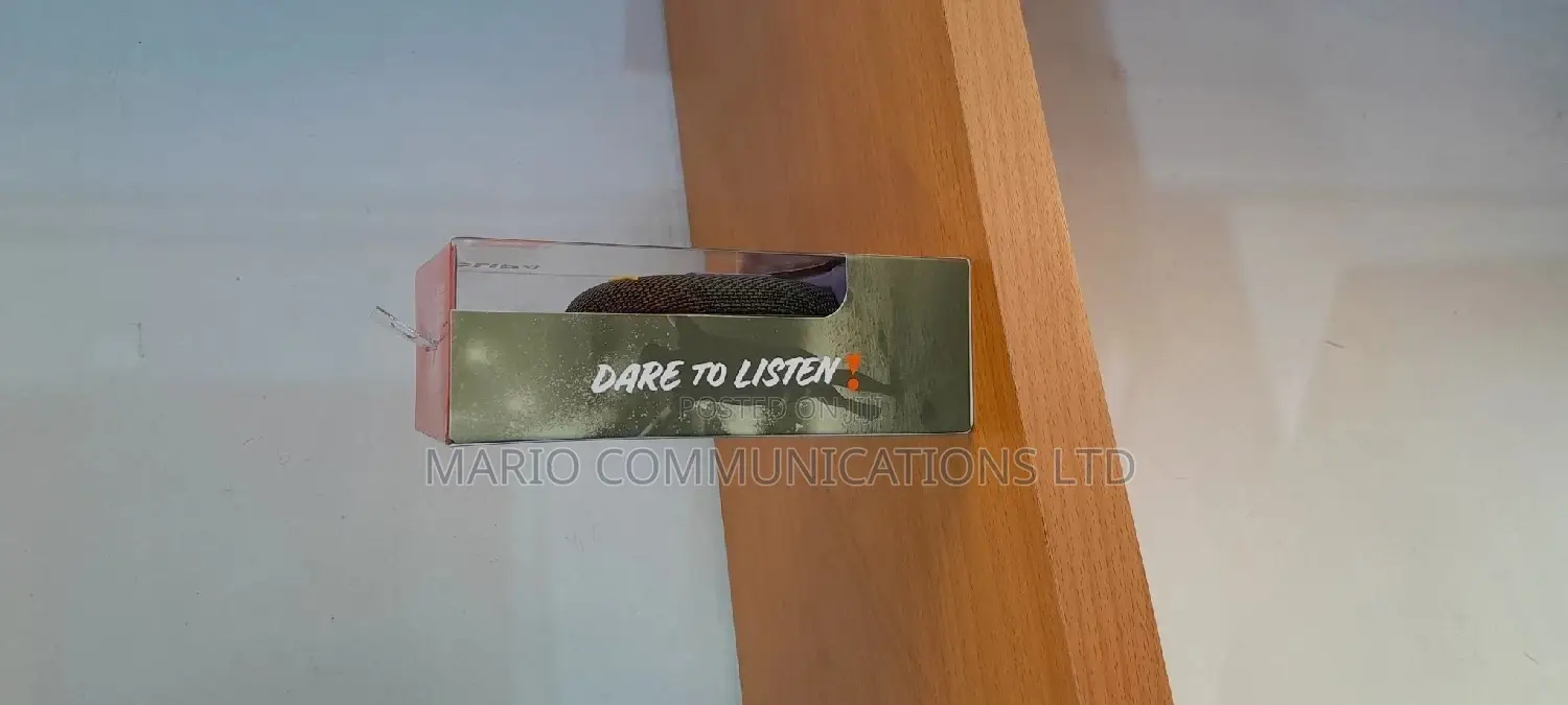 Brand New 
JBL Speaker 
Clip4