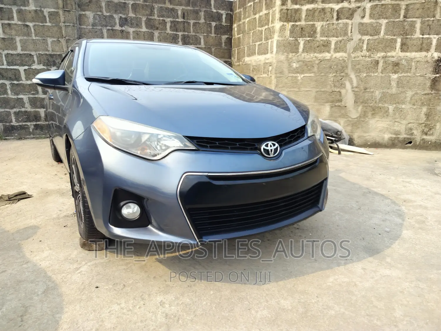 Toyota Corolla 2015 Gray