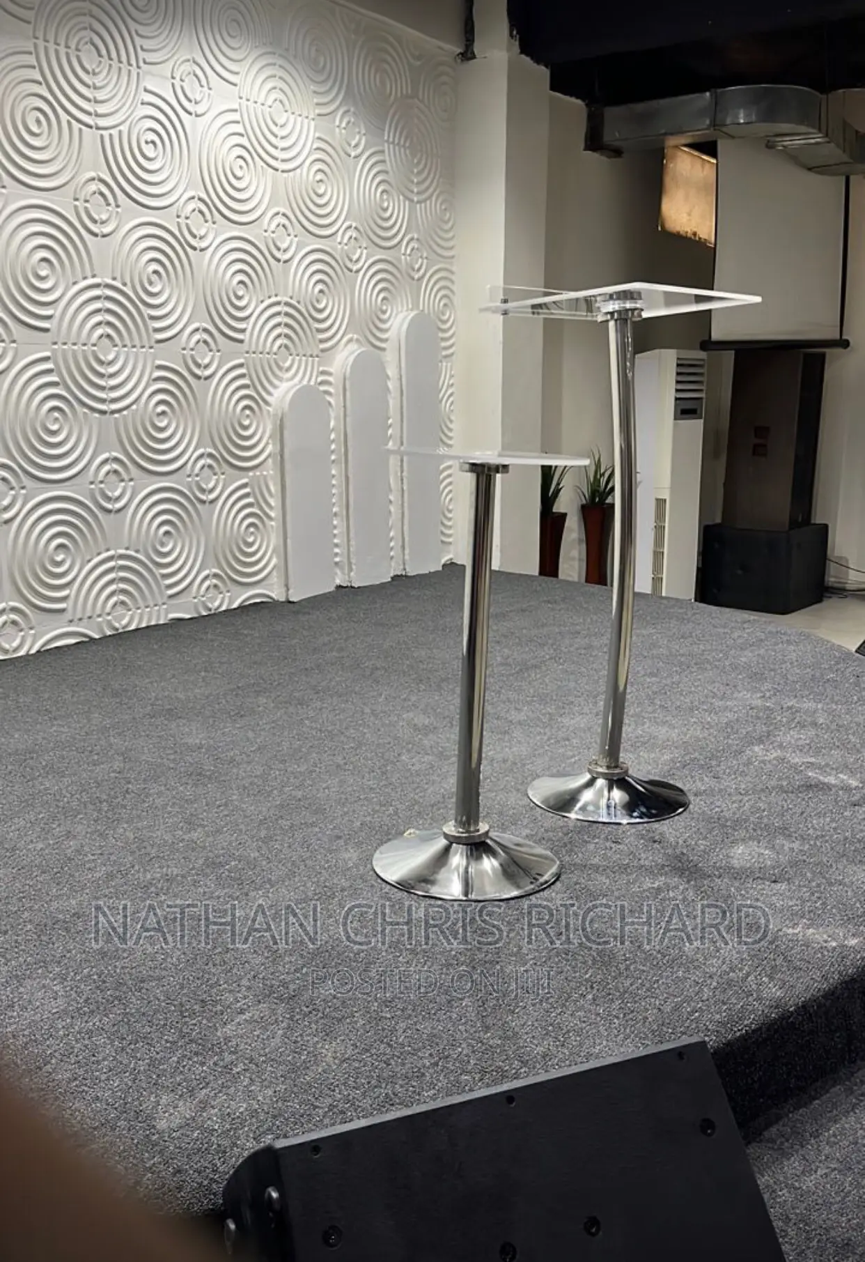 High Quality Acrylic Pole