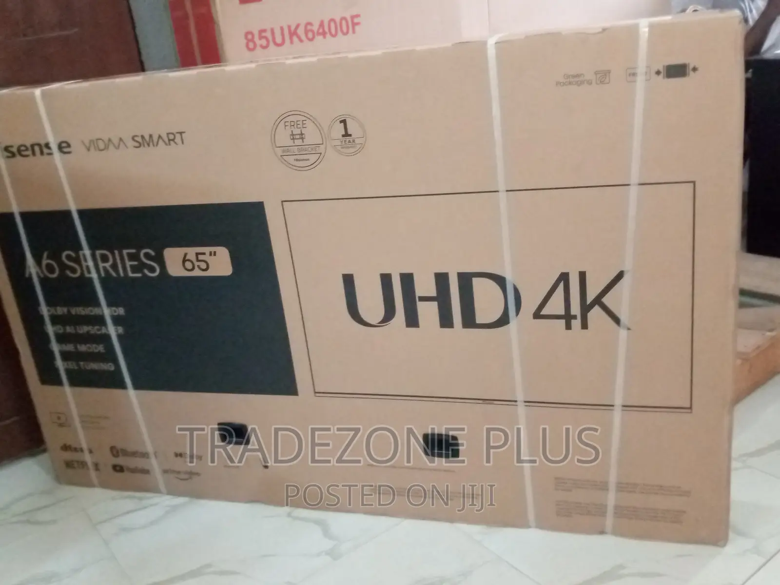 New Hisense 65" Smart Television