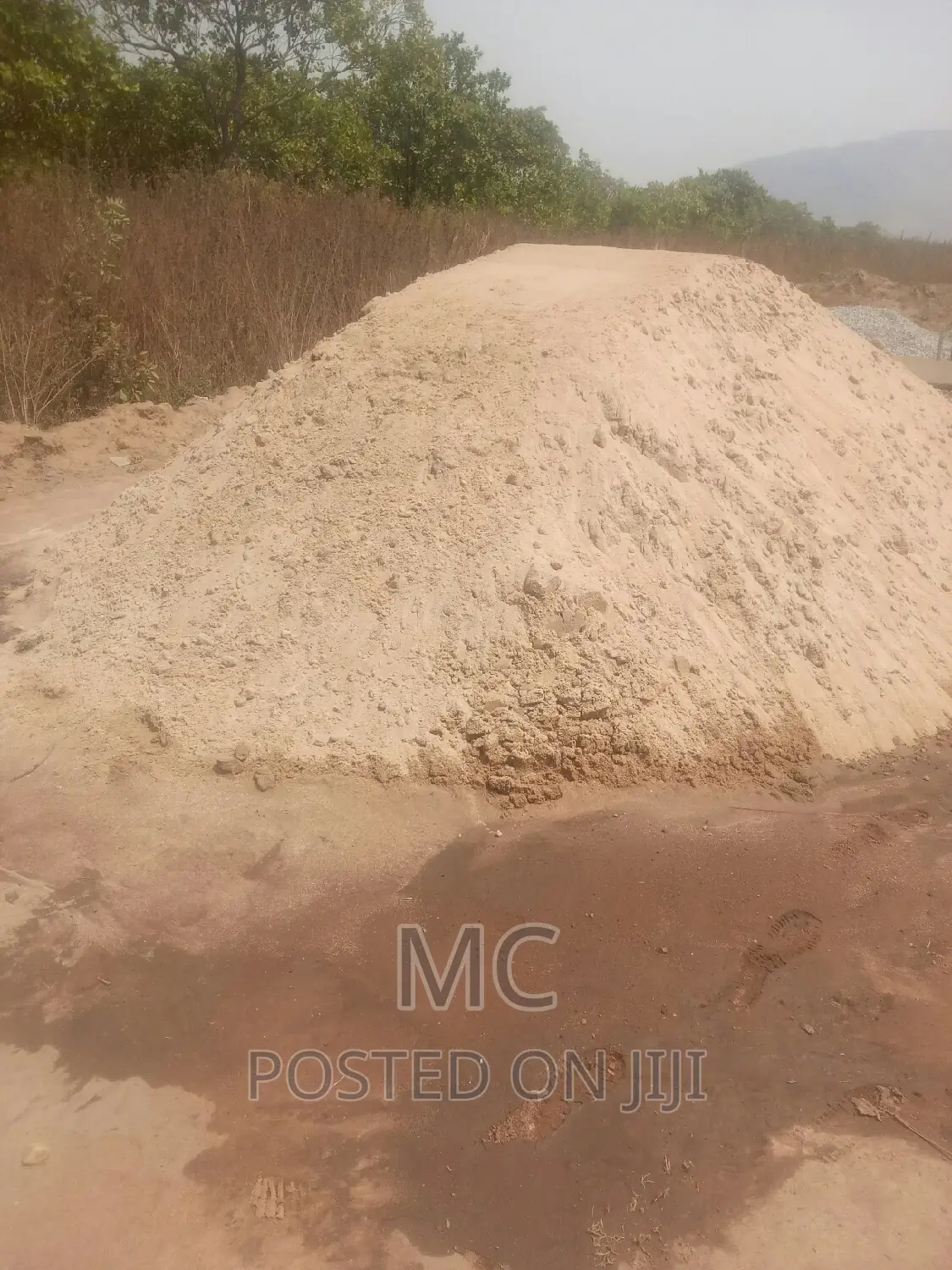 Sharp Sand, Laterite, Plaster Sand, and More.