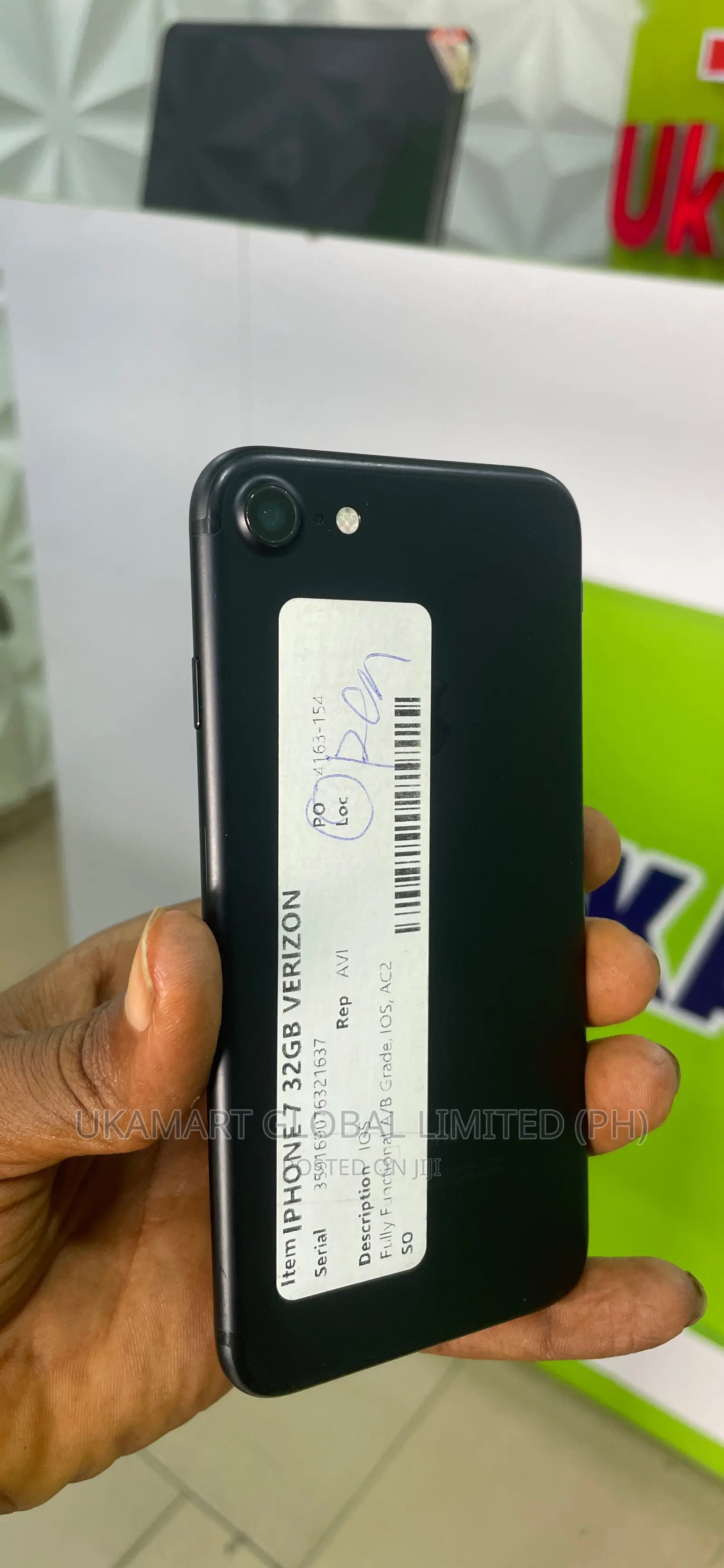 Apple iPhone 7 32 GB Black