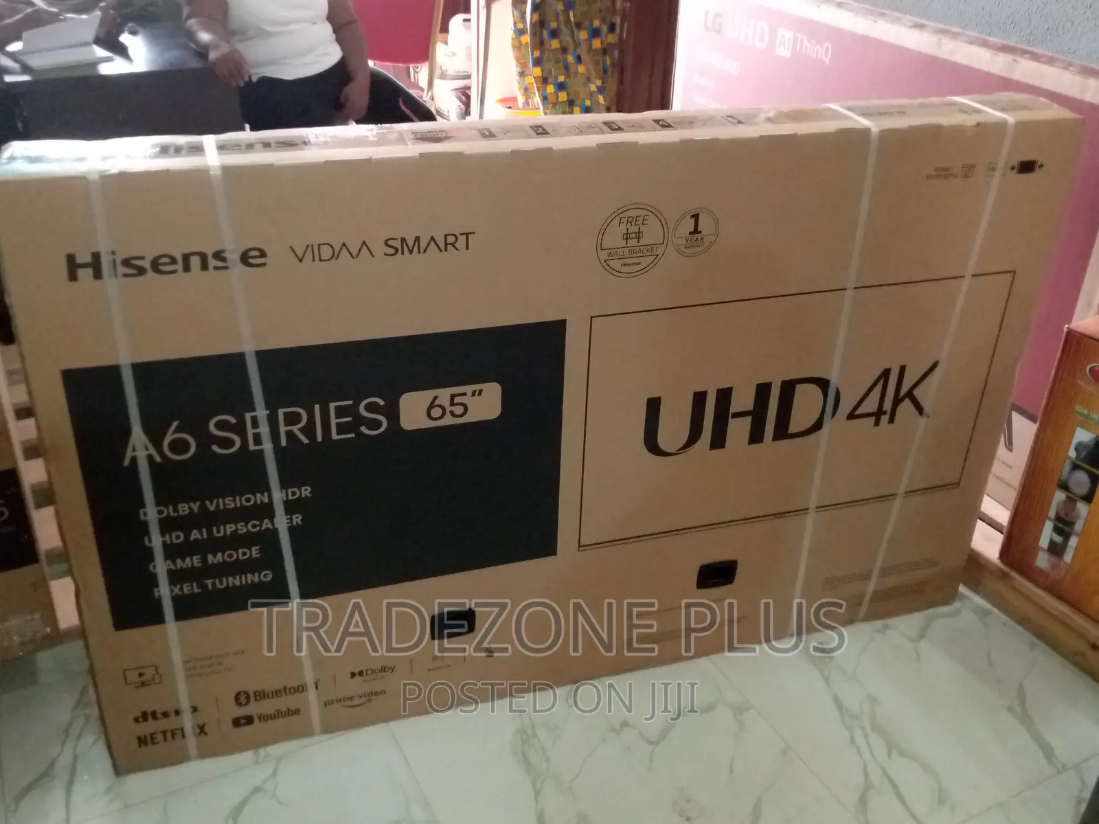 Fast Selling 65" Hisense Smart TV With Bluetooth