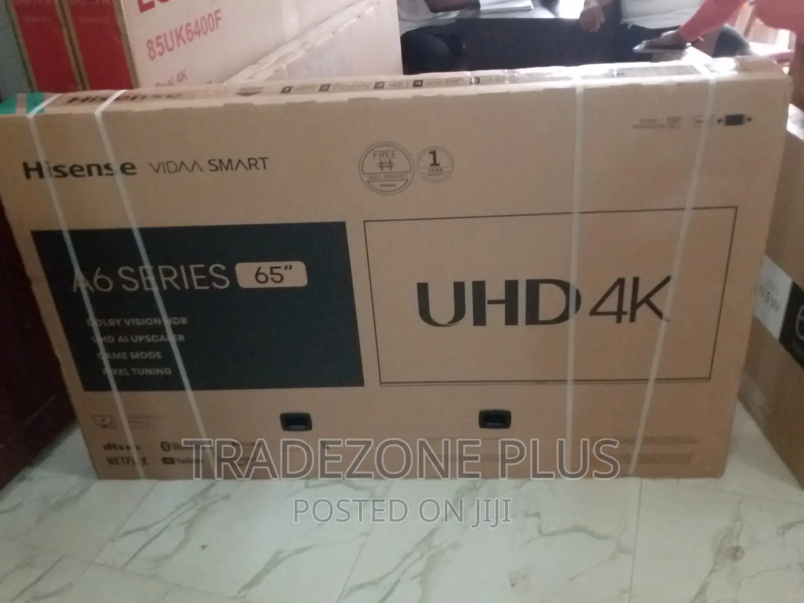  Fast Selling Hisense 65" Smart TV With Youtube