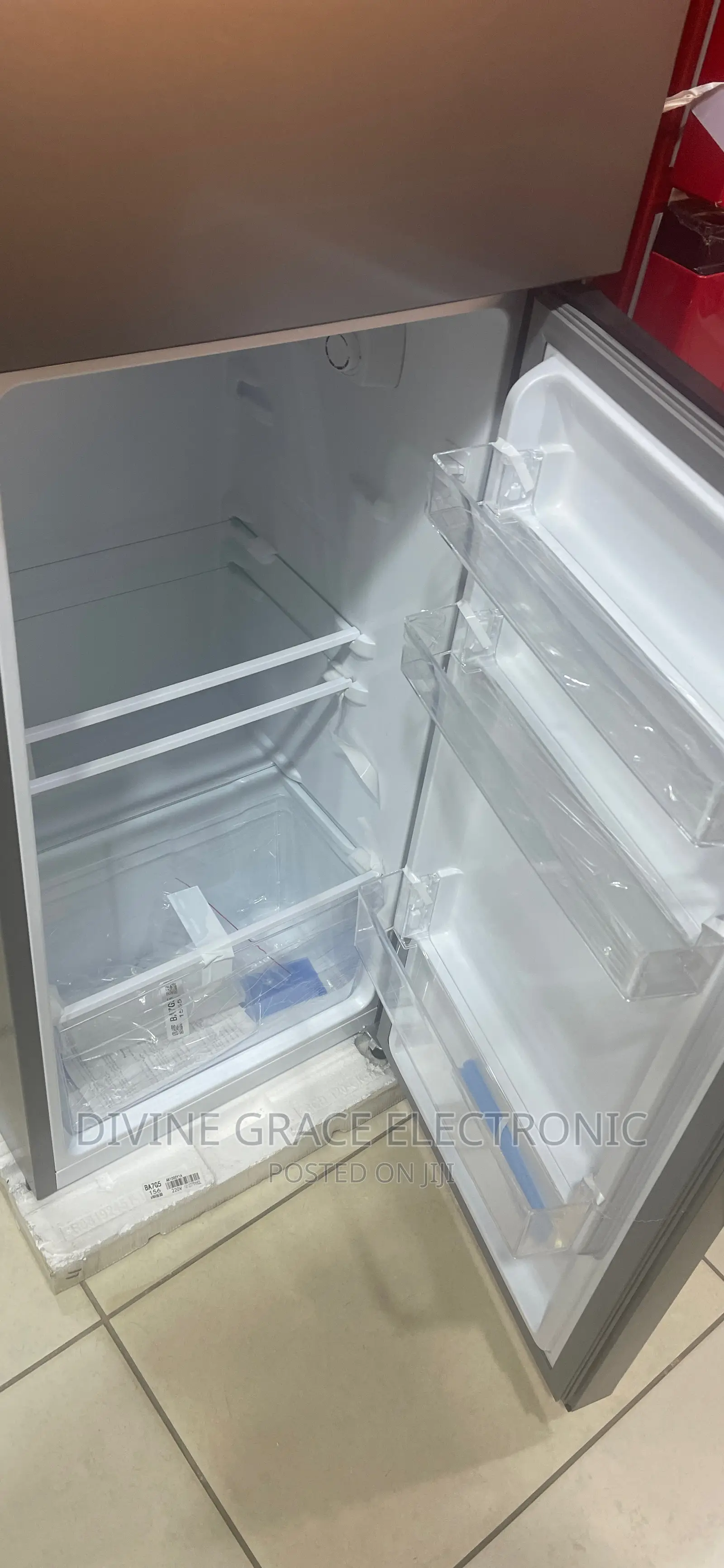 156 Liters Hisense Double Door Refrigerator