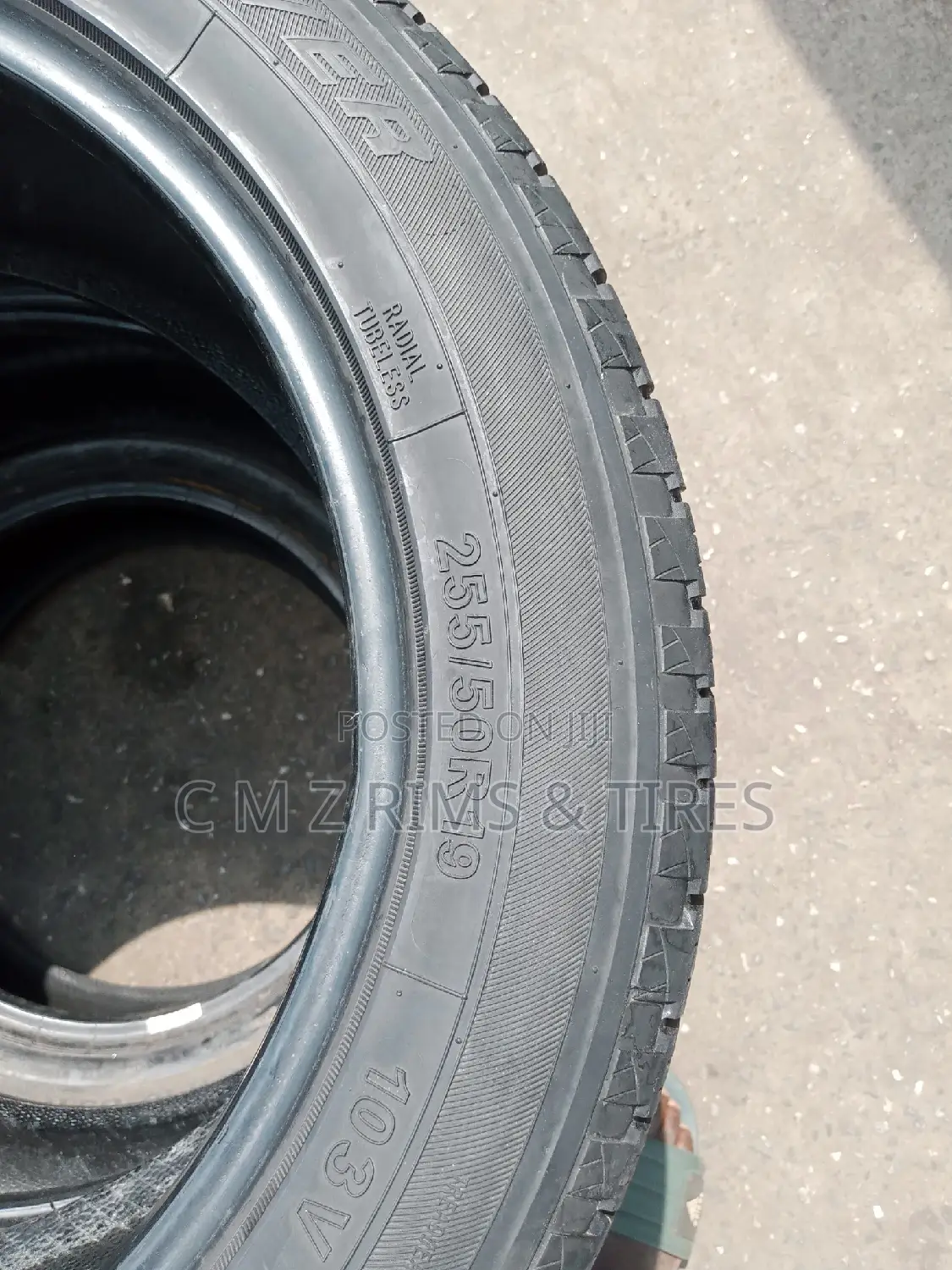 255/50r19 Tokunbo Tires