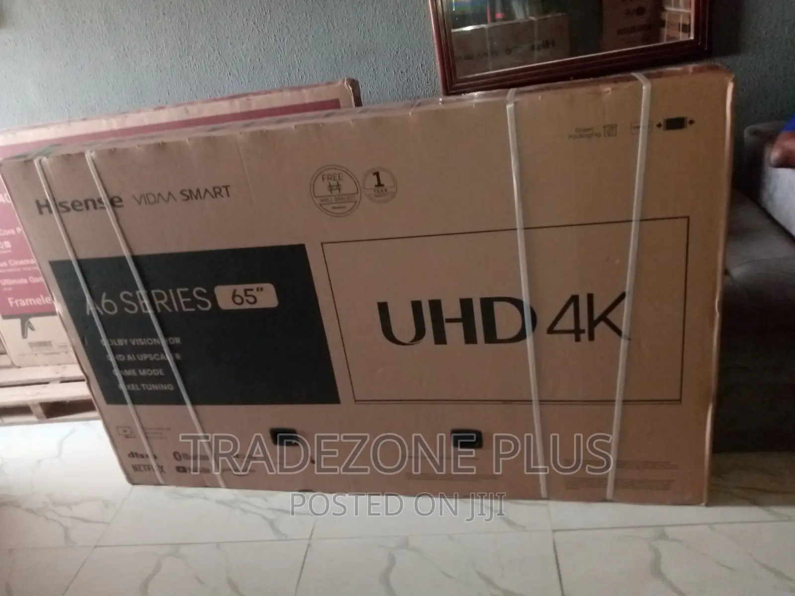 Youtube Function 65" Hisense Smart TV