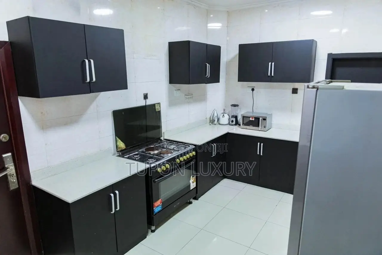 Luxury 3bedroom Apartment Chevron With Snooker