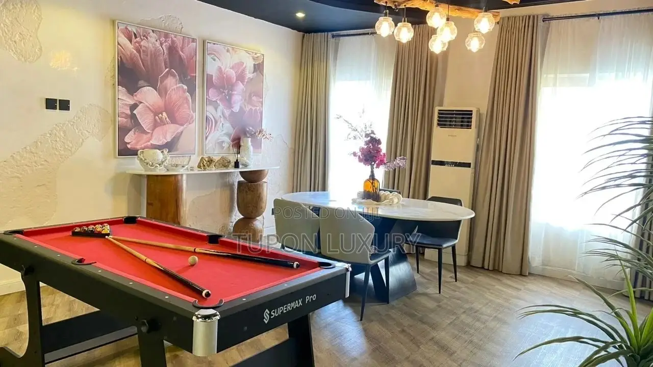 Luxury 3bedroom Apartment Chevron With Snooker