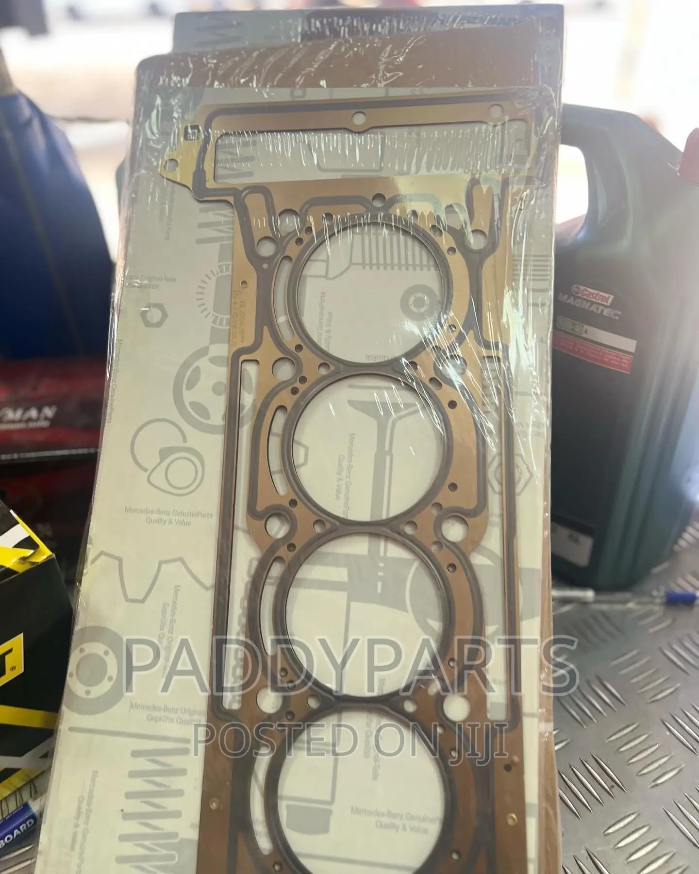 Mercedes GLA250 Top/Head Gasket