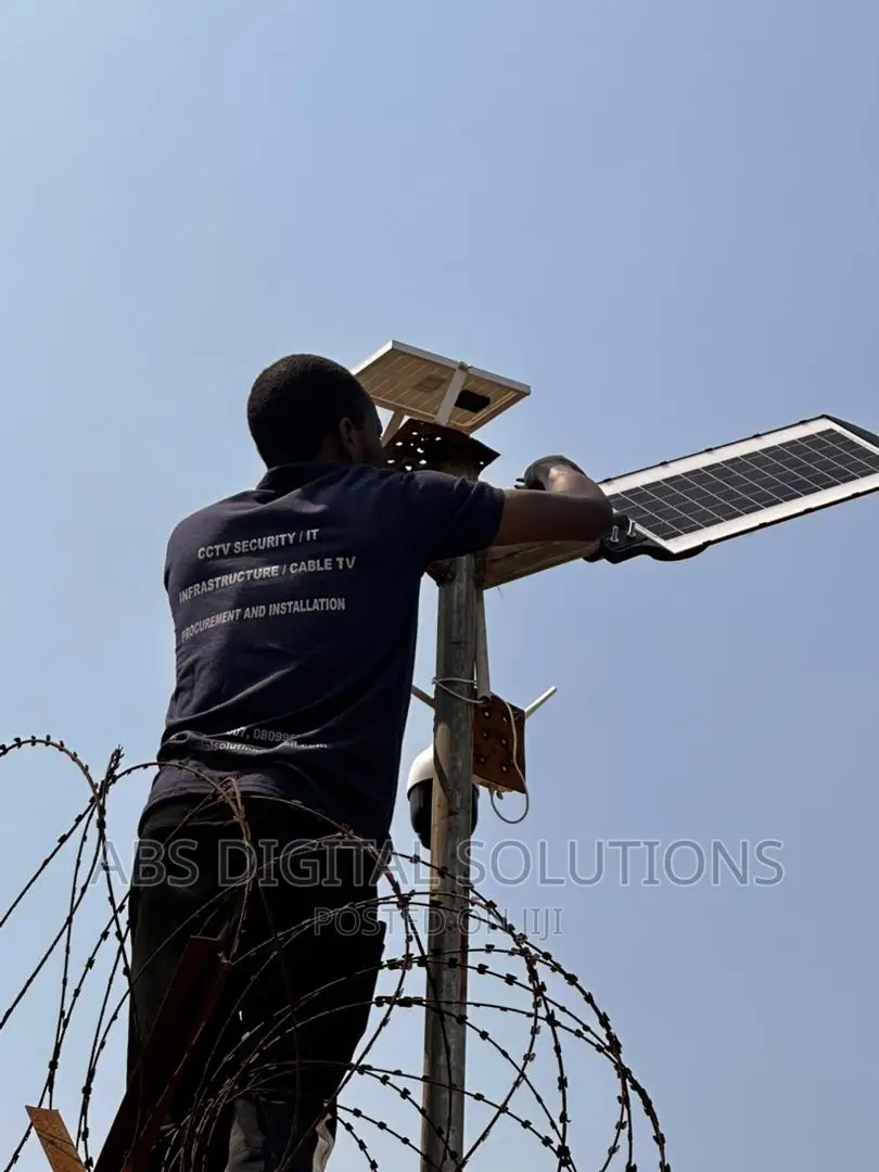 Hd Solar Powered Camera ( Double Lens)
