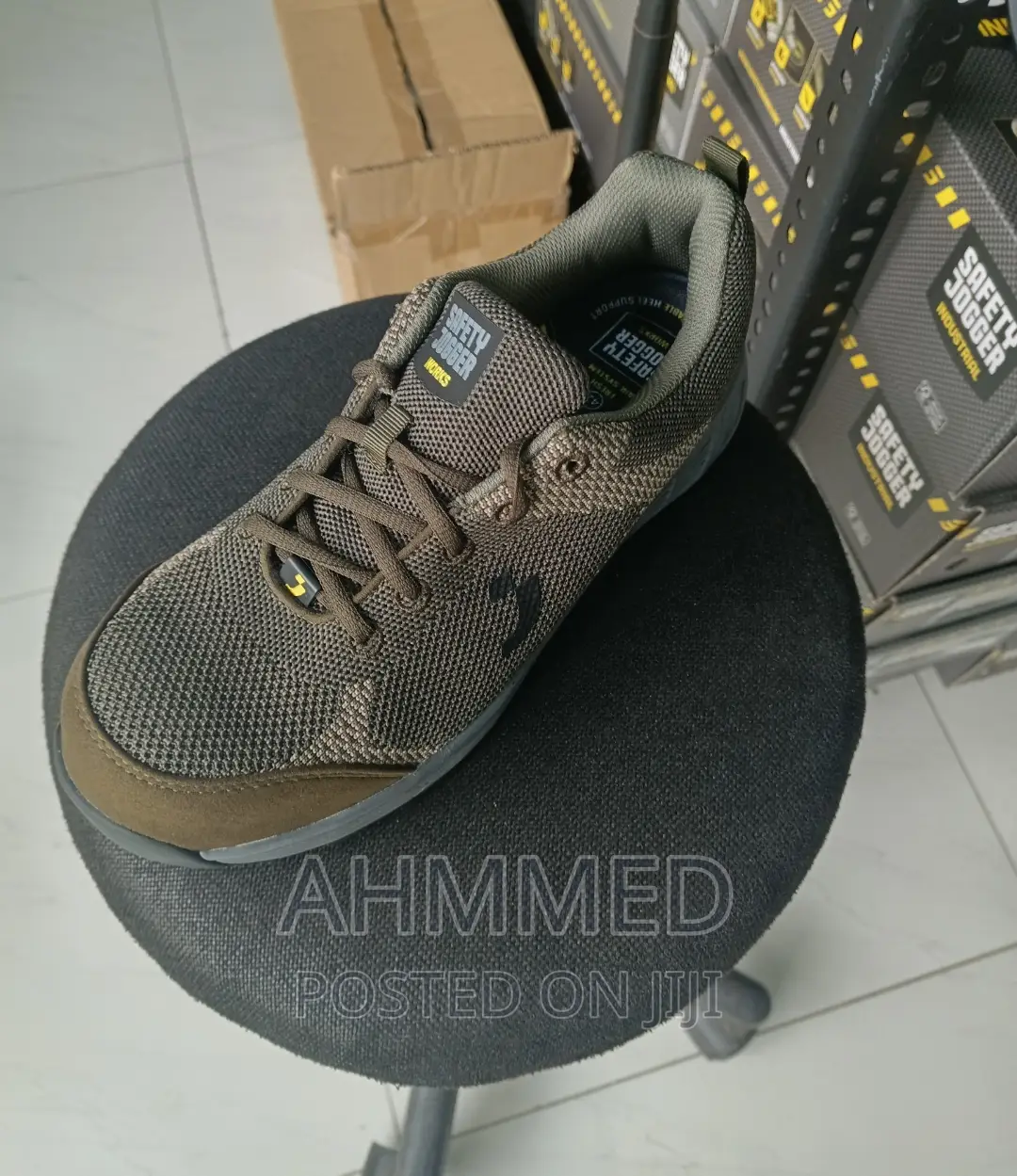 Econila Safety Jogger Shoe
