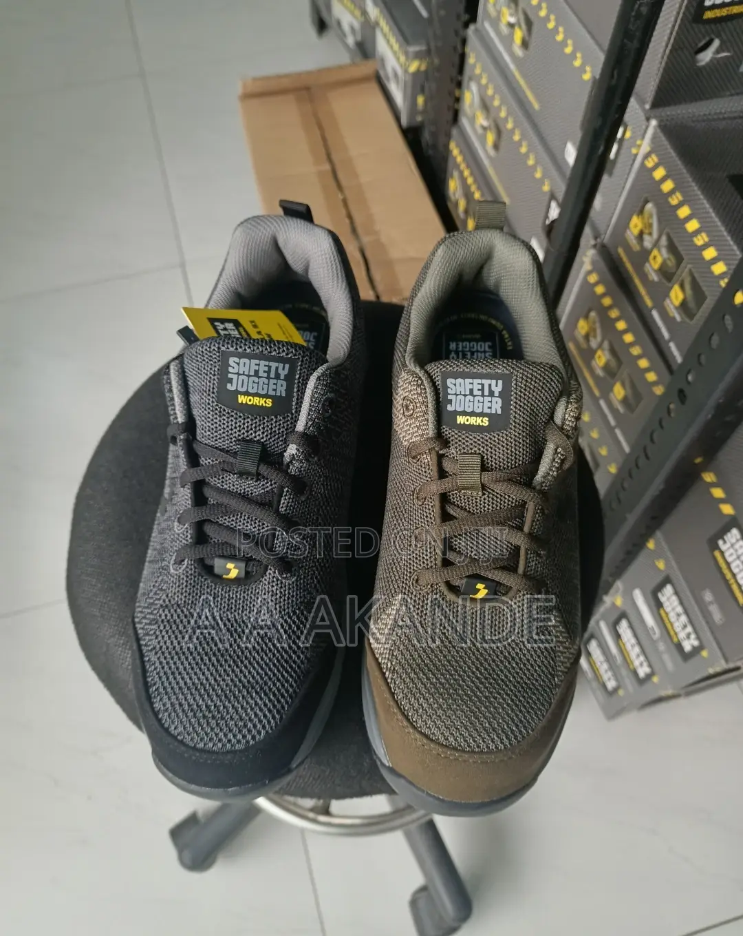 Econila Safety Jogger Shoe