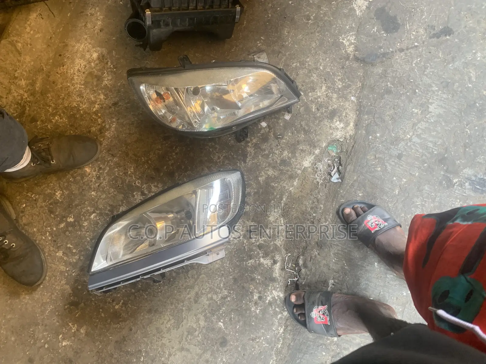 Headlights for Opel Zafira