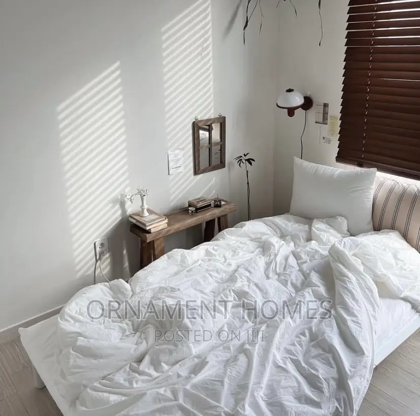 Extra Thick Duvet Bedsheet and Pillowcases
