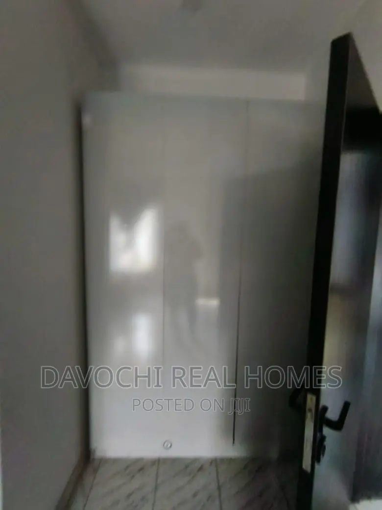 Furnished Mini Flat in Chevron, Lekki for rent
