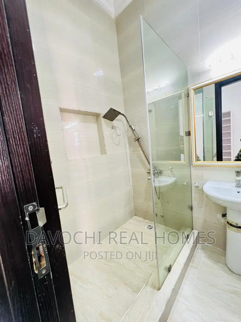 4bdrm Duplex in Ikate Lekki for rent