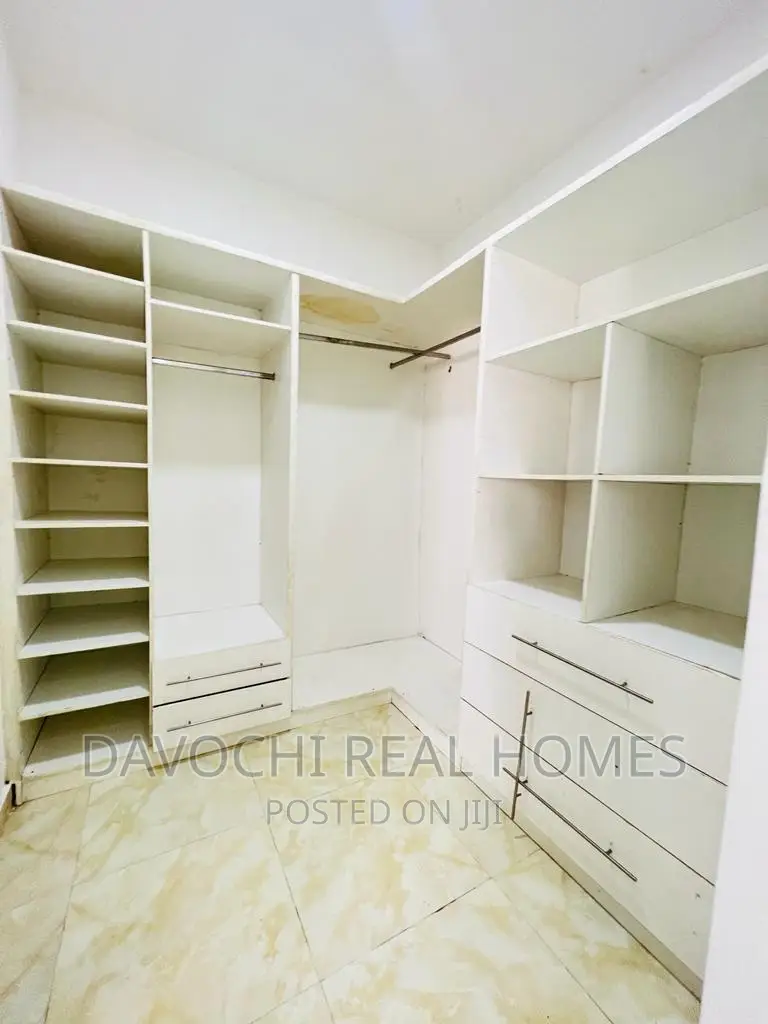 4bdrm Duplex in Ikate Lekki for rent