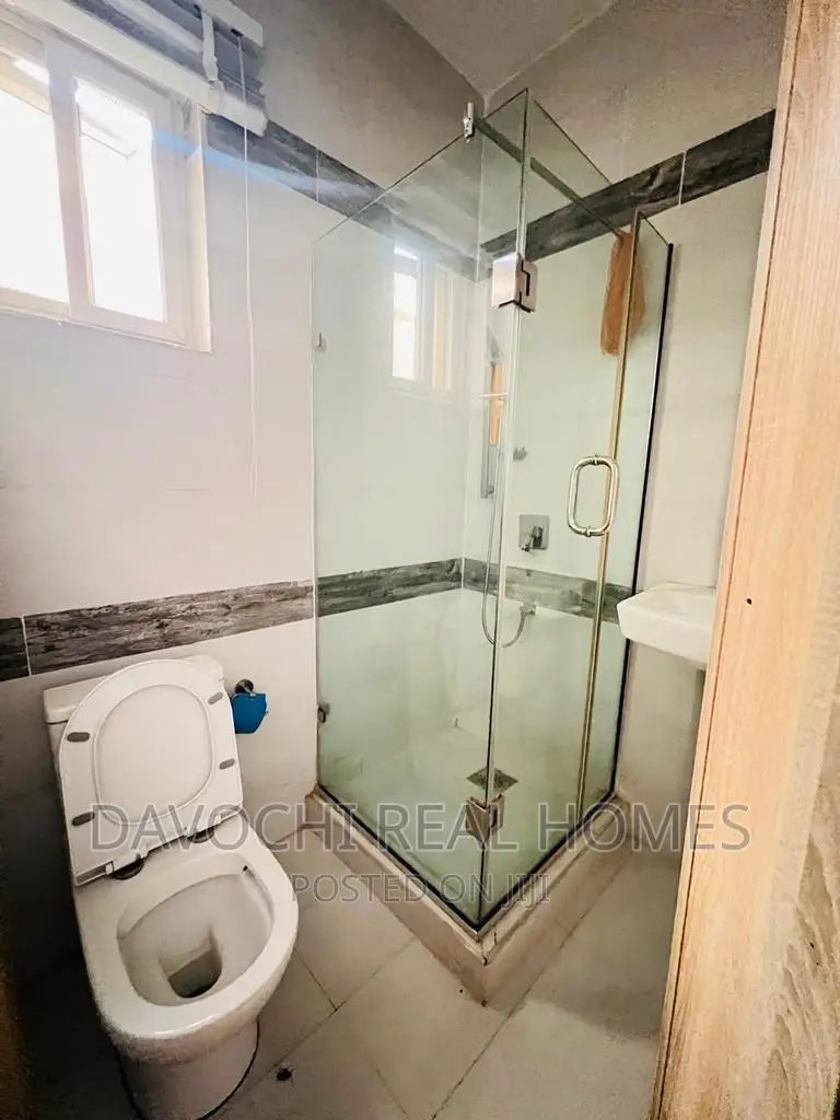 3bdrm Duplex in Victoria Crest, Lekki for rent