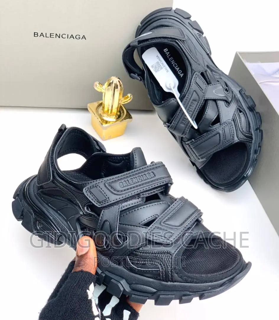 Balenciaga Luxury Sandals/Slides