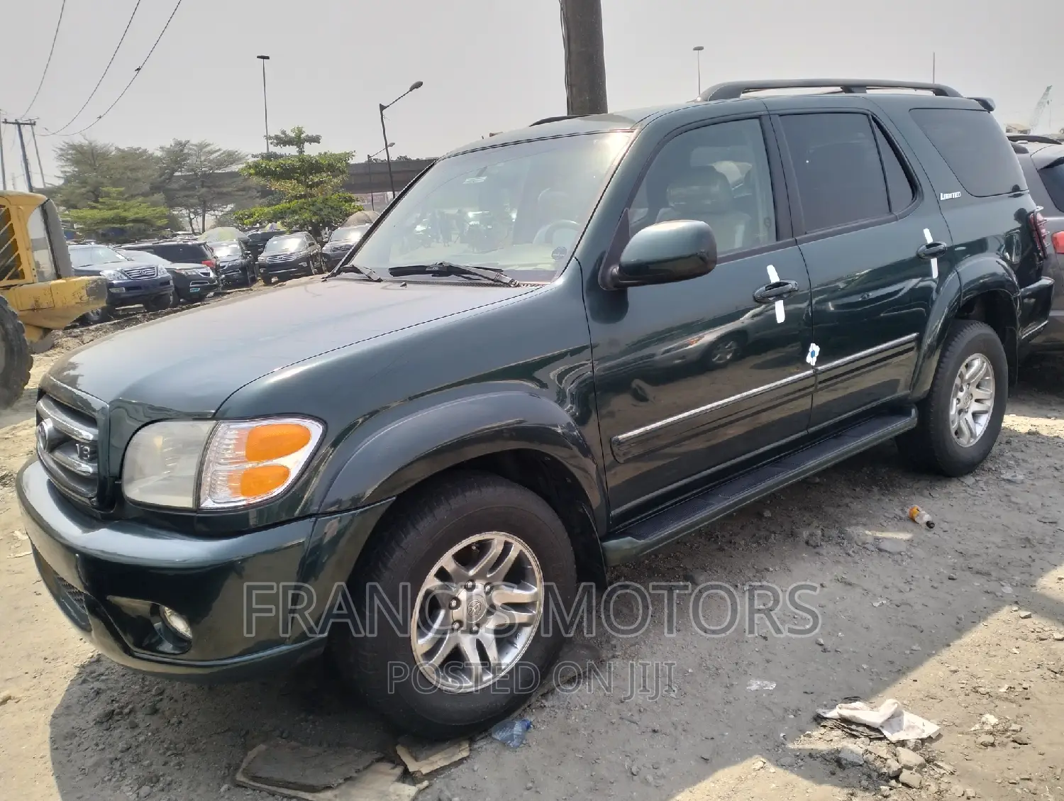 Toyota Sequoia 2004 Silver