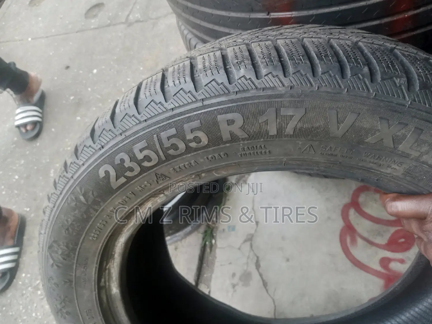 235/55r17 Tokunbo. Tires