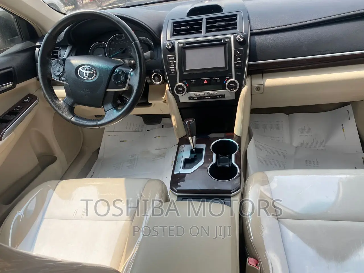 Toyota Camry 2013 Gold