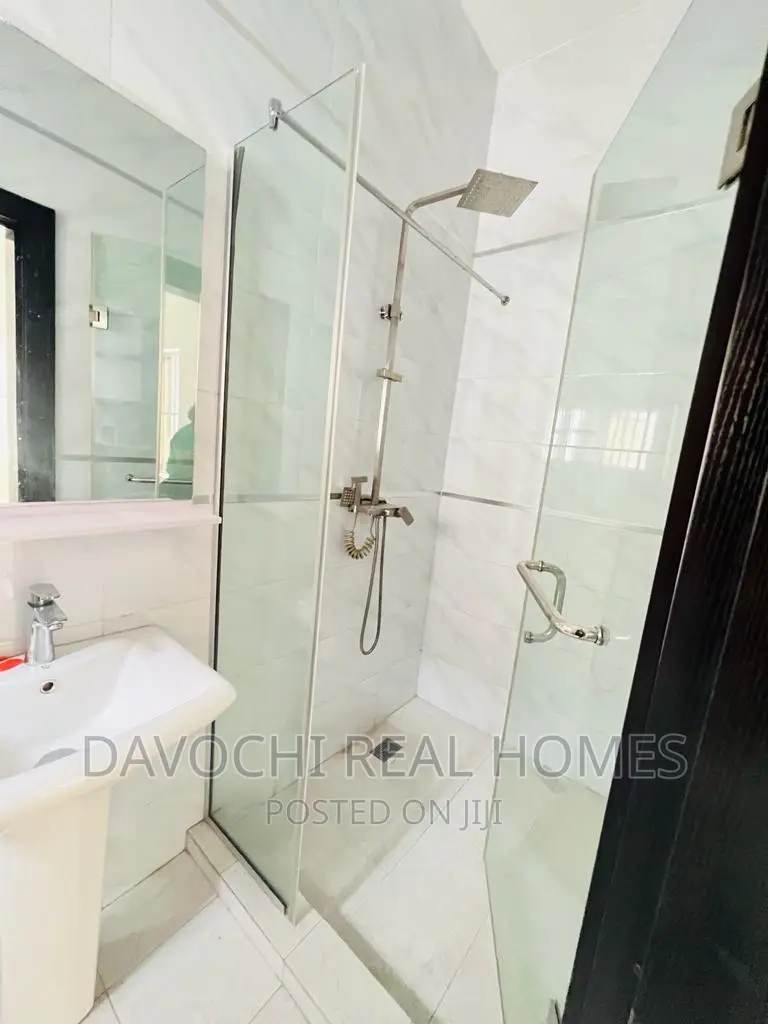 4bdrm Duplex in Osapa London, Lekki for rent
