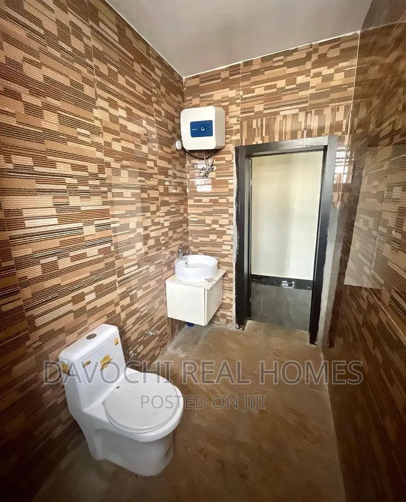 3bdrm Apartment in Ikate, Lekki for rent