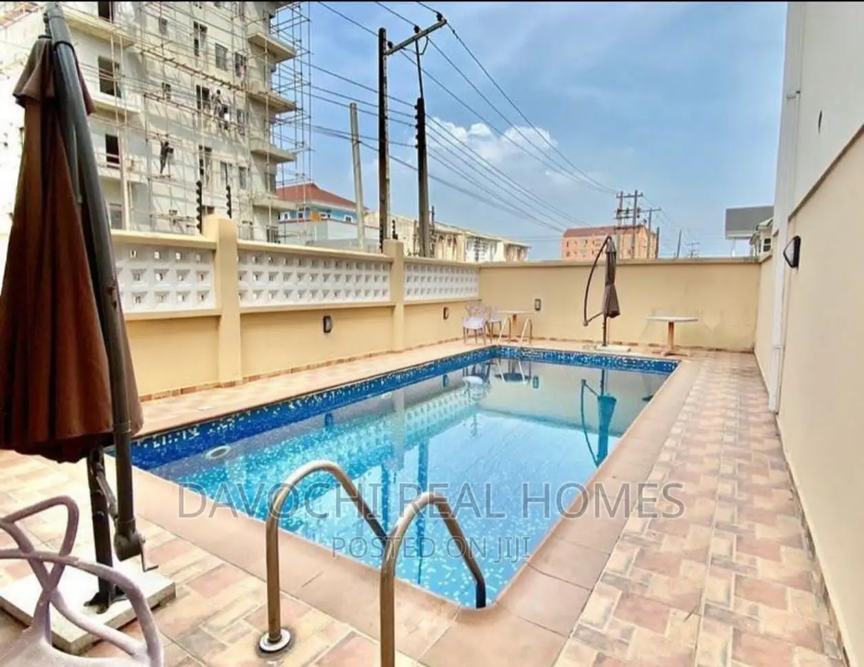 3bdrm Apartment in Lekki Phase One for rent