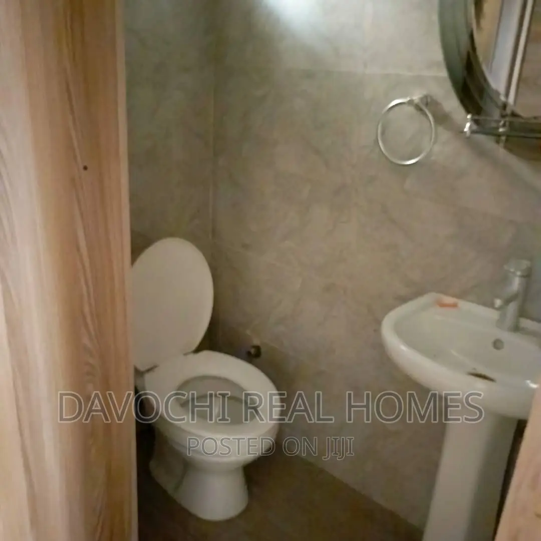2bdrm Apartment in Ikate, Lekki for rent
