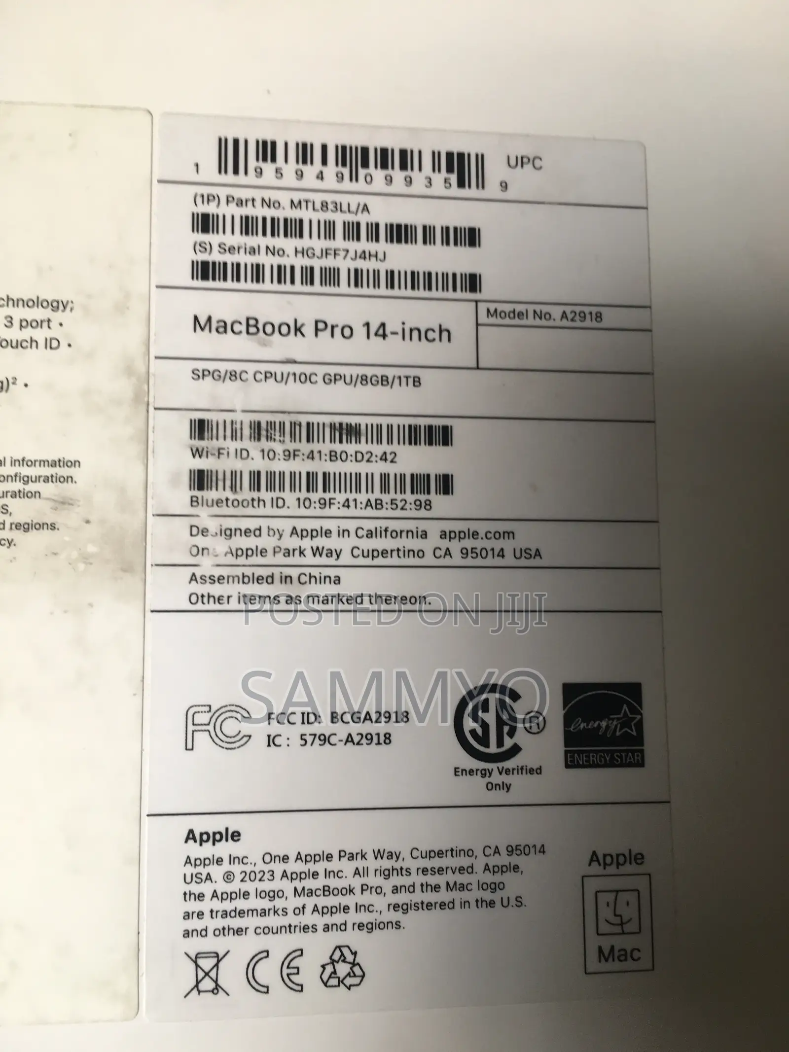 New Laptop Apple MacBook Pro 8GB Apple M3 SSD 1T