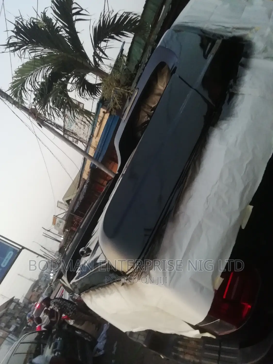 Boot Cover Carriboi for Toyota Hilux :