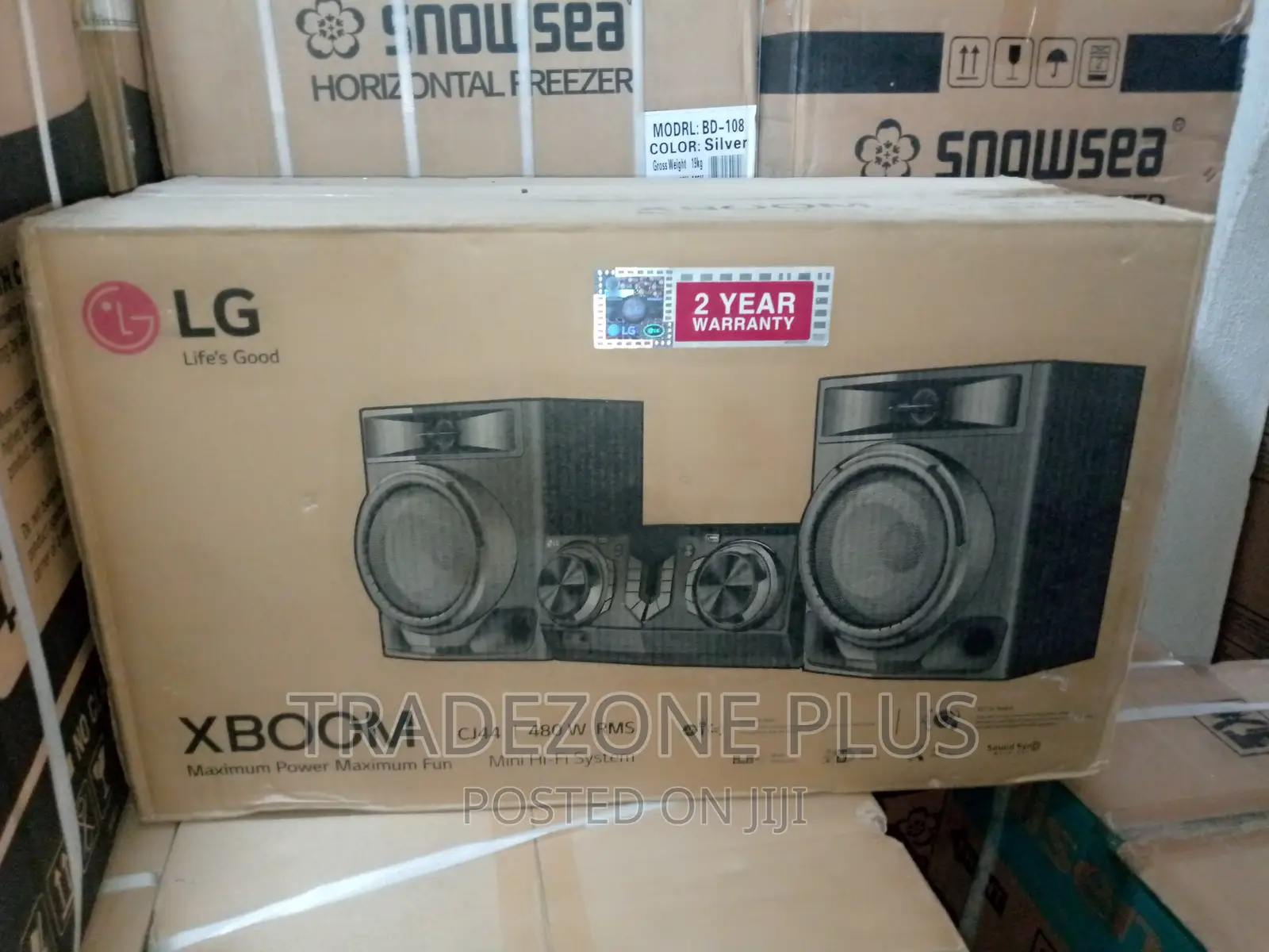 New LG (CJ44) Xboom Sound System (480W) With Bluetooth