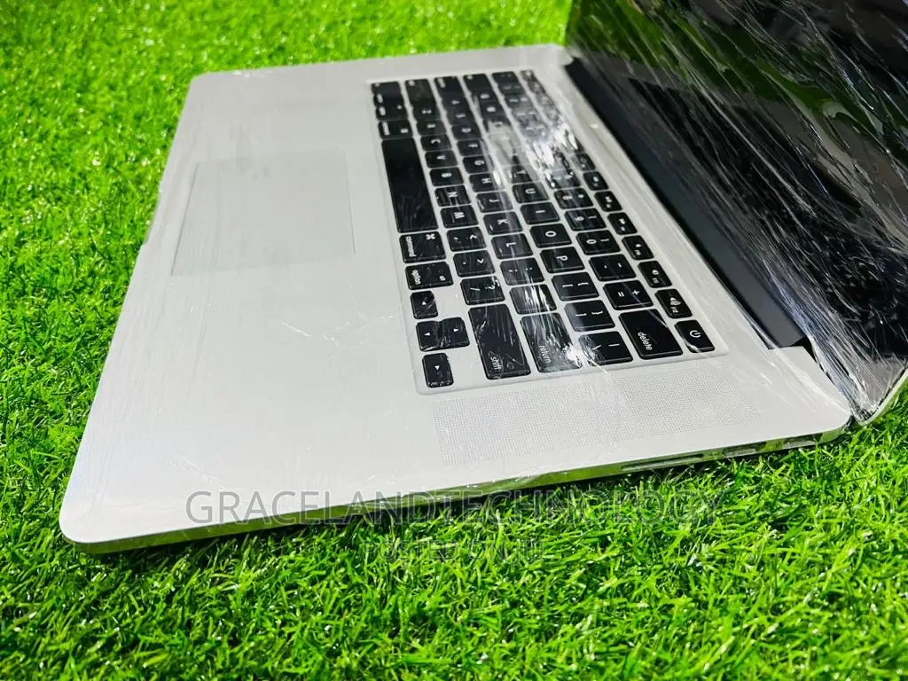 Laptop Apple MacBook Pro 2013 8GB Intel Core i7 SSD 256GB