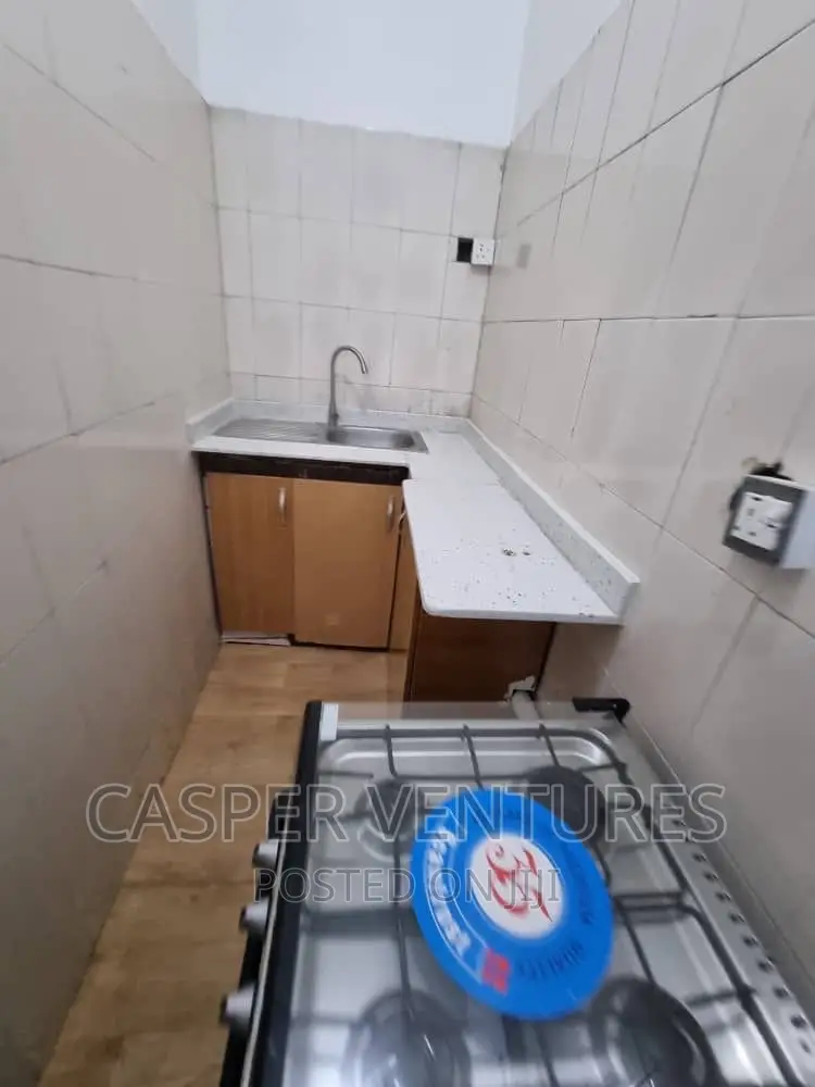 Studio Apartment in Admiralty Way, Lekki Phase 1 for rent