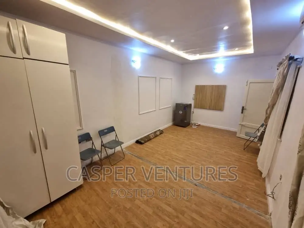 Studio Apartment in Admiralty Way, Lekki Phase 1 for rent