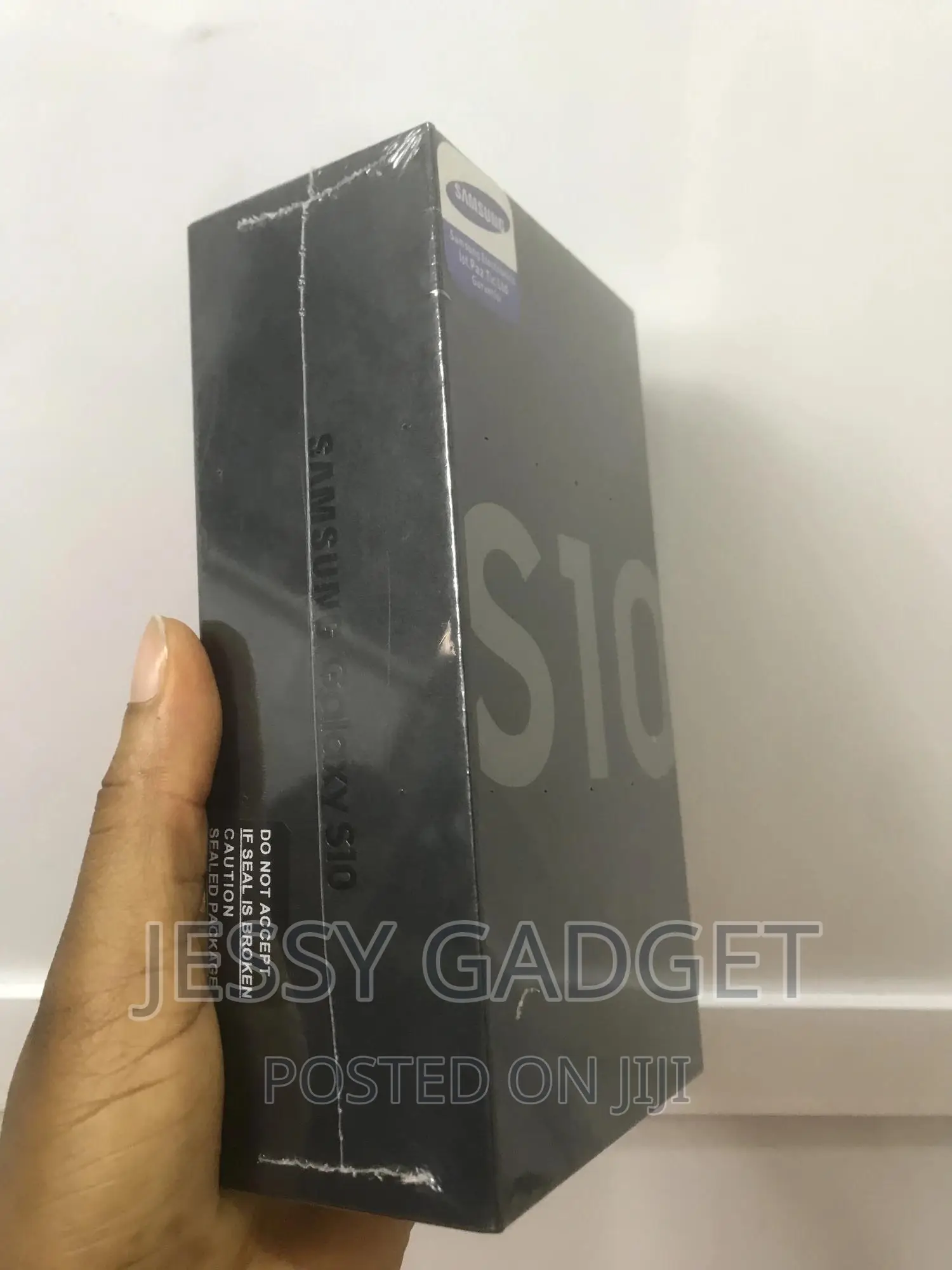 New Samsung Galaxy S10 128 GB