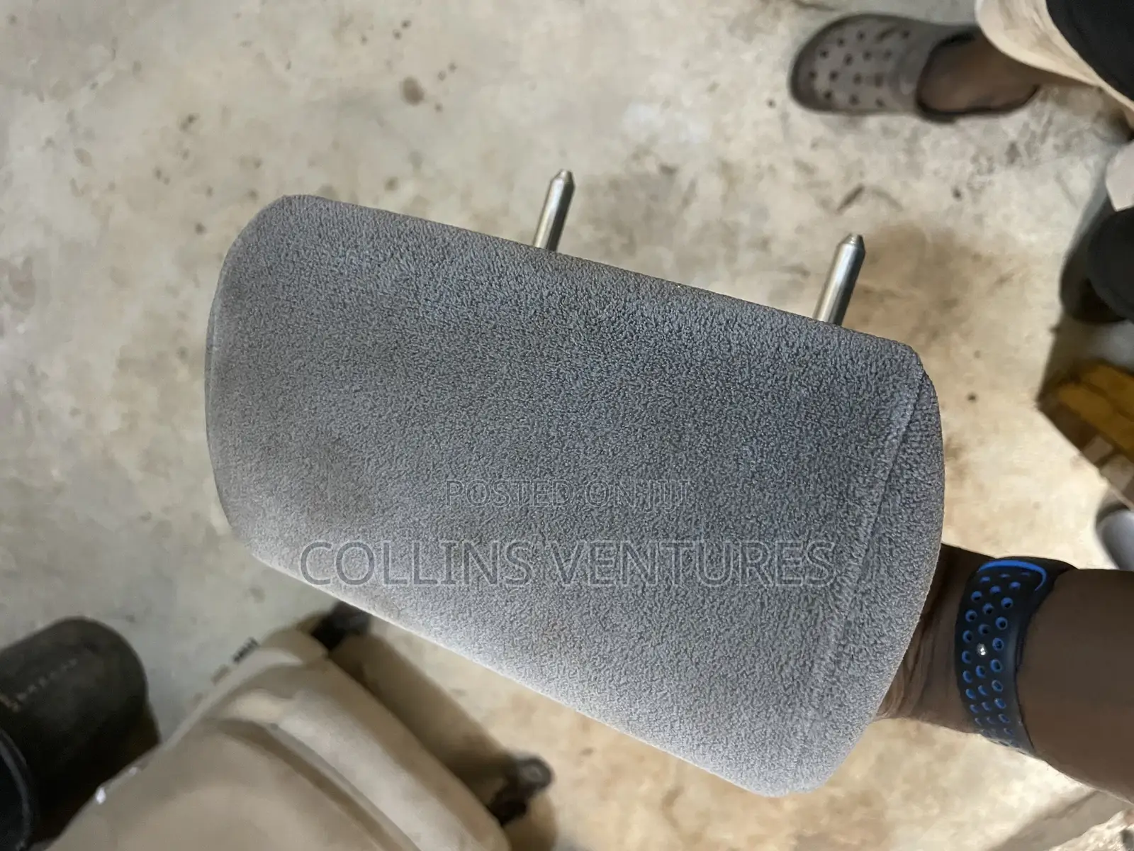 3 Back Headrest Toyota Corolla 2005-10