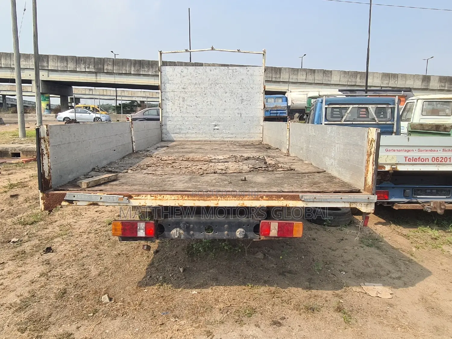 Volkswagen L80 Truck 2008 White