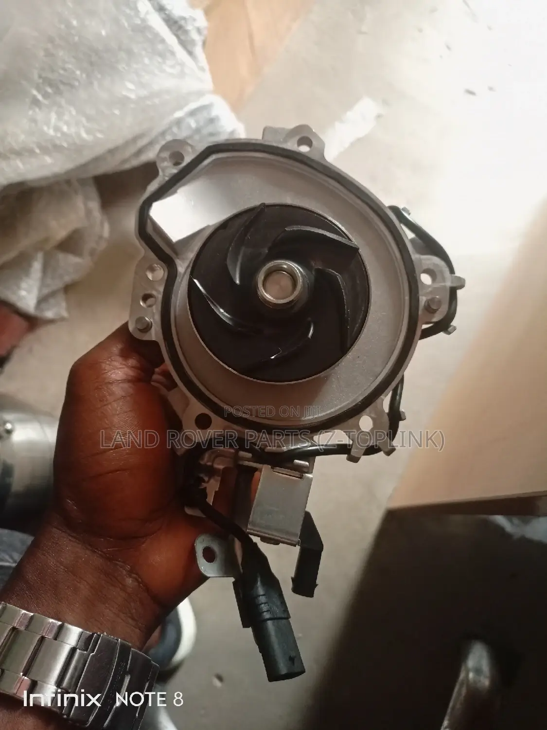 Range Rover Velar Water Pump