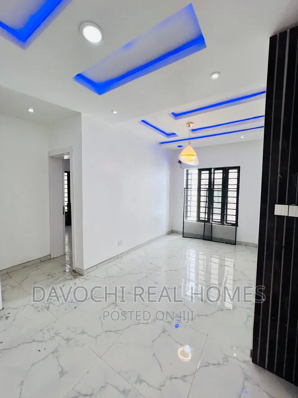 3bdrm Apartment in Chevron, Lekki for rent