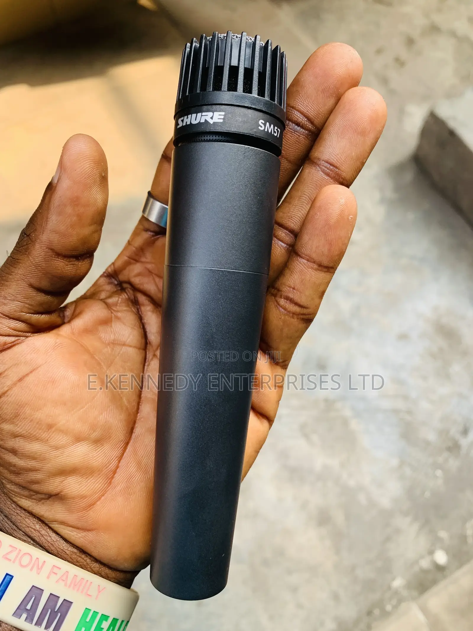 Shure Sm 57 Professional Wired Microphone