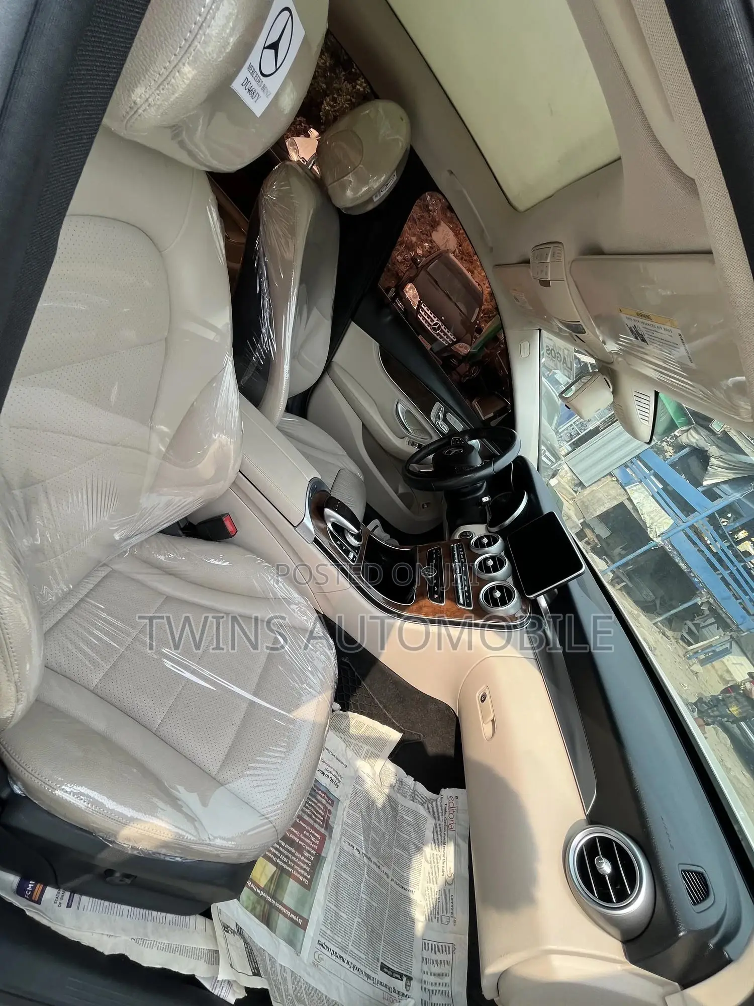Mercedes-Benz C300 2016 White