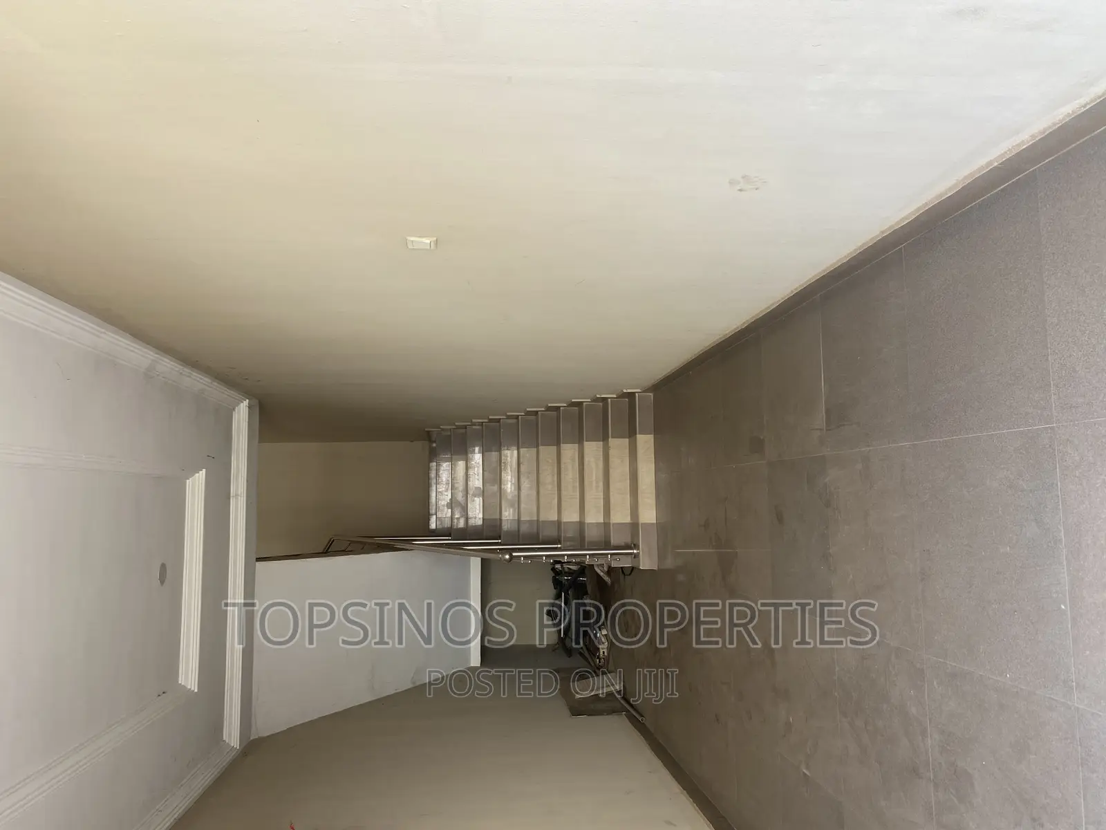 2bdrm Block of Flats in Dawaki for rent