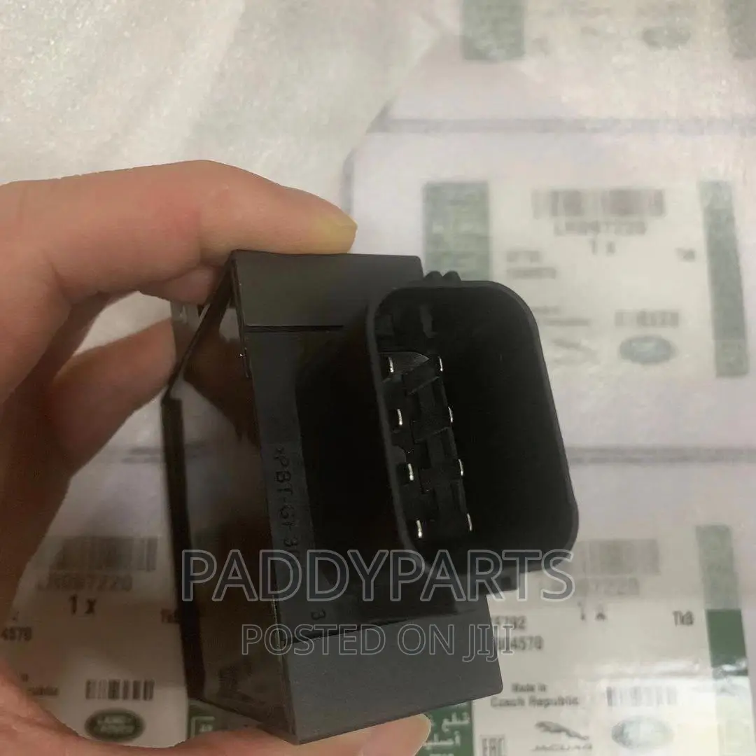 Range Rover Velar Fuel Pump Control Module